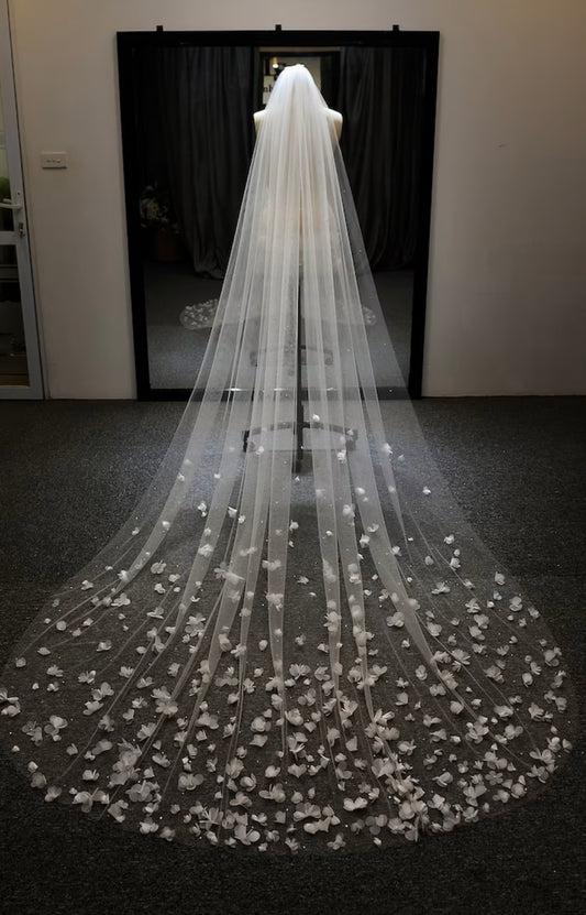 3 Boyut  Dantelli Uzun Duvak