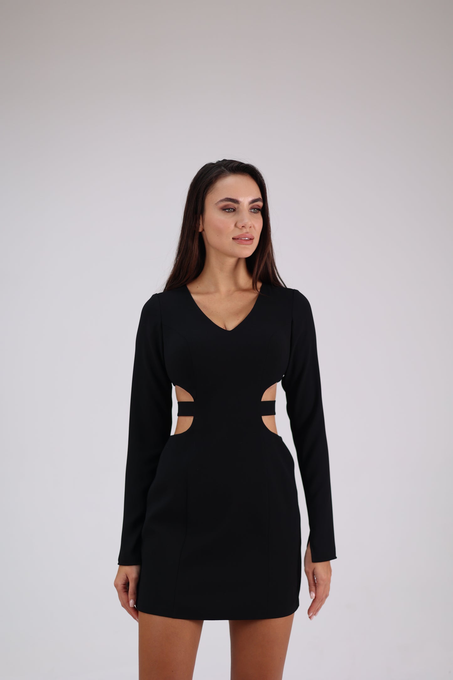 Black Elegance - Siyah Mini Gece Elbisesi