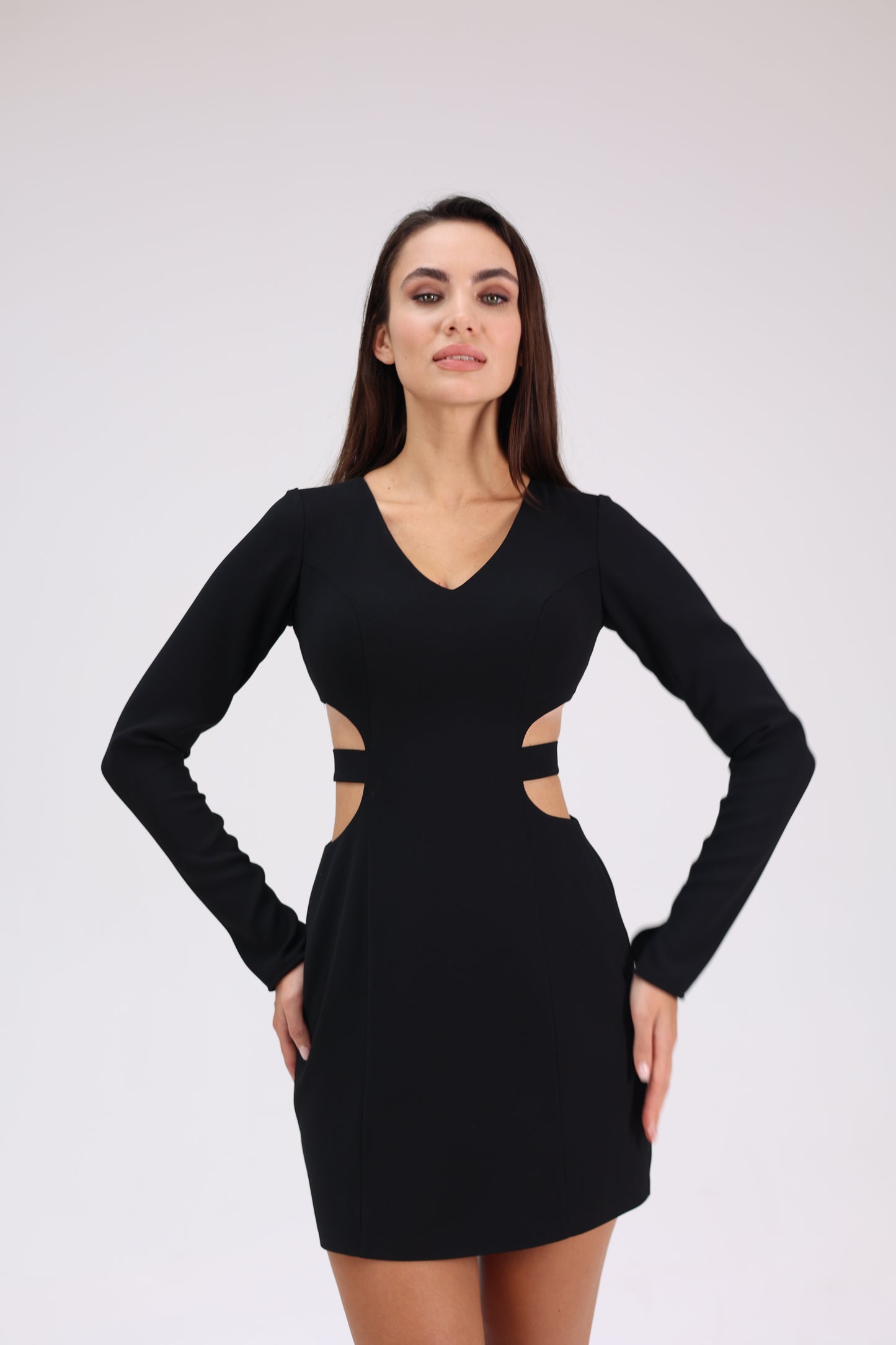 Black Elegance - Siyah Mini Gece Elbisesi