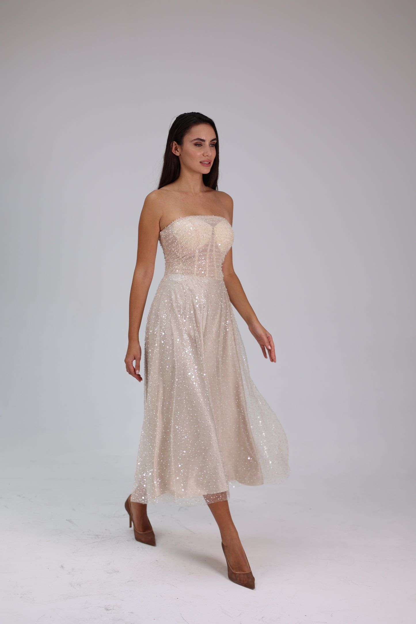 Nude Glitter - Nude Rengi Midi Boy Taşlı Elbise