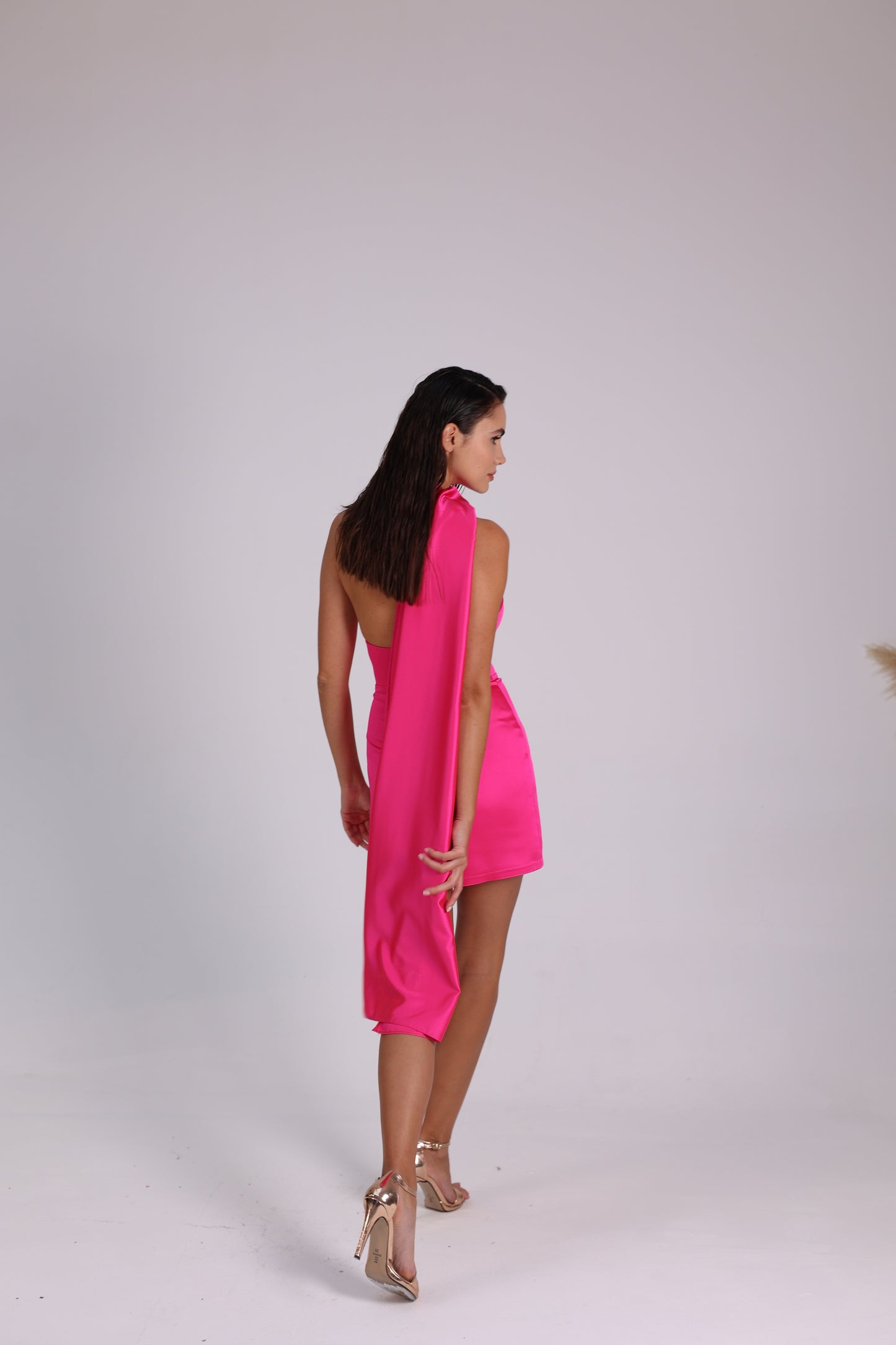 Efsun - Pembe Saten Gece Elbisesi